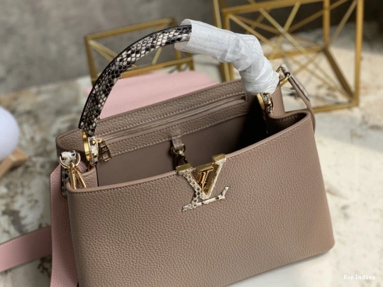 Fake Louis Bags CAPUCINES LOUIS MM VUITTON 0818